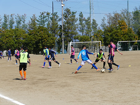 サッカー 山梨県立白根高等学校