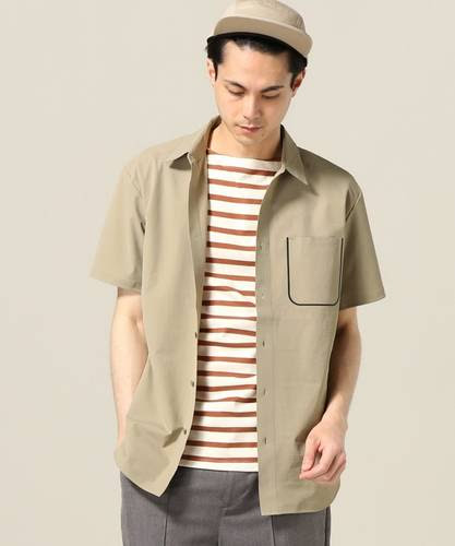 カーキのシャツのメンズコーディネート 着こなし