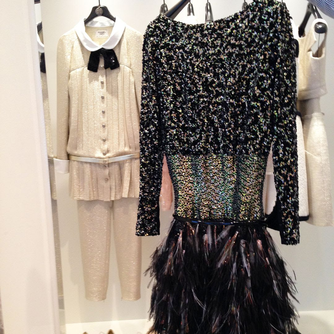  photo cocktail-couture-black-gown-crystal_zpsaf524d5c.jpg