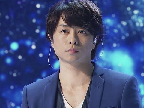 櫻井翔は今もタバコ吸ってる 銘柄と画像は ベランダ喫煙のマナーが悪い Tsuru 蔓