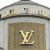 Lvmh : Lvmh Zahlt 16 2 Milliarden Louis Vuitton Konzern Kauft Tiffany Tick Talk / Despite louis vuitton's strong performance, accounting for 32 percent of lvmh sales, racamier could not hold onto his stake in.