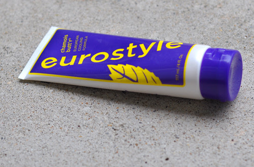 Chamois Butt'r Eurostyle