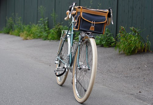 Berthoud Handlebar Bag, Model 25