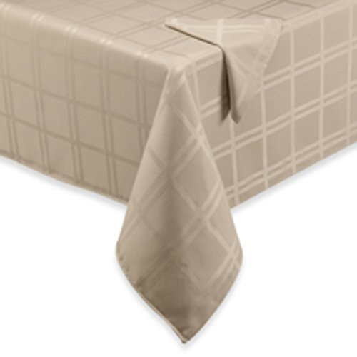 oval damask tablecloth uk