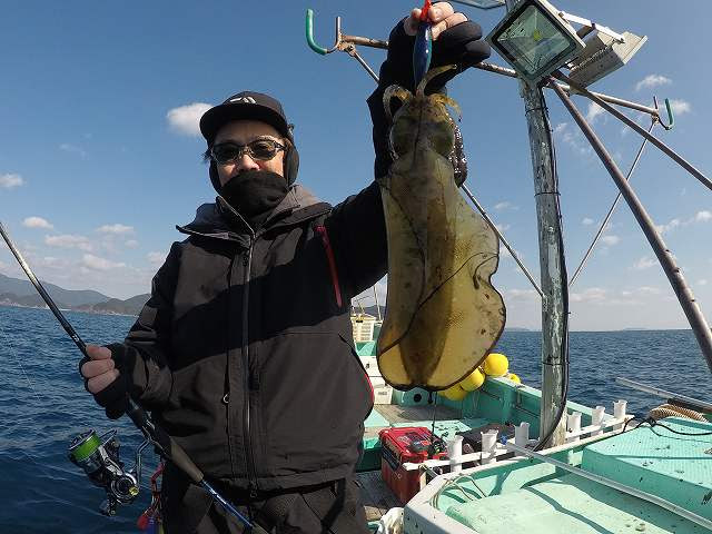 2月2日 船釣り釣果 アオリイカ 三吉丸