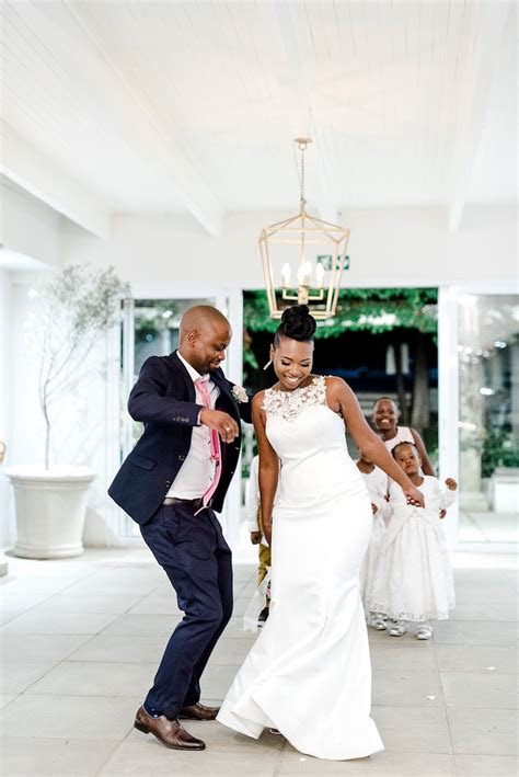 White_Wed