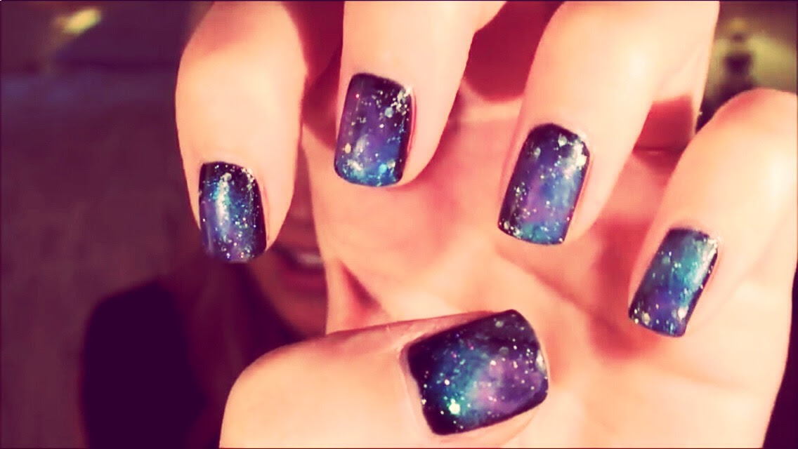 How To Create Perfect Galaxy Nails In Minutes Using Only ... - 1136 x 640 jpeg 104kB