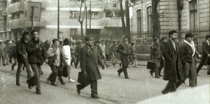 images of people running. People running from the Palace Square, after the meeting, telling me that 