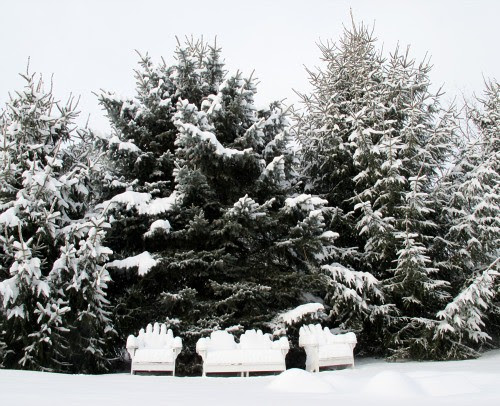 white lounge