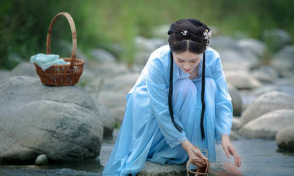 古代没有专业的清洁用品 那么古人又是怎么洗衣服的 趣历史