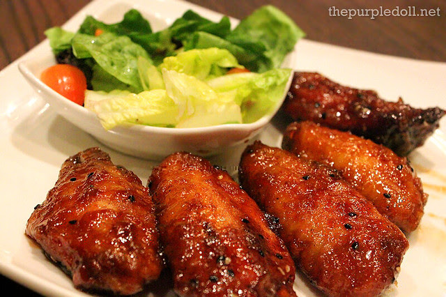 Sesame Teriyaki Chicken Wings P225