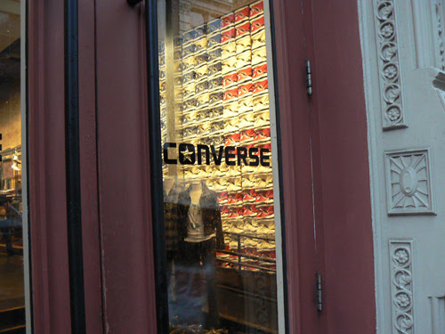 entrée Converse.jpg