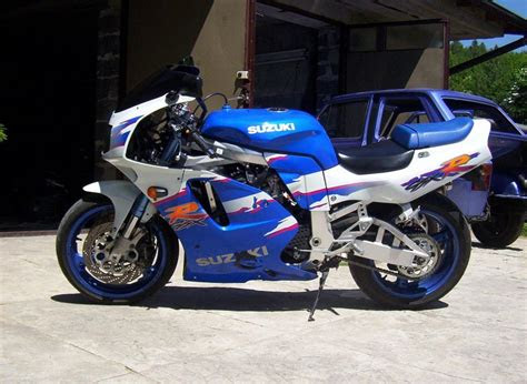 suzuki gsx  fr motozombdrivecom