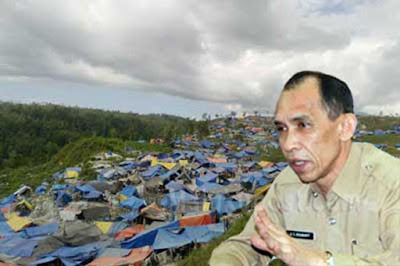 Ambon, Malukupost.com - Gubernur Maluku Said Assagaff kembali mempertegas penambangan emas ilegal di kawasan Gunung Botak, Kabupaten Buru tetap ditutup, setelah terindikasi mencemarkan lingkungan karena memanfaatkan merkuri dalam pengolahannya. "Presiden Joko Widodo sudah menginstruksikan ditutup, makanya sebagai wakil pemerintah pusat di daerah harus merealisasikannya," kata Gubernur Maluku itu, di Ambon, Selasa (14/3).