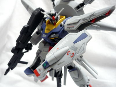 Zgmf X13a プロヴィデンスガンダム 機動戦士ガンダムseed のラスボスにあたるザフトの試作型msです プロヴィデンスとは 神意または天帝 の意 パイロットはラウ ル クルーゼ 本機はザフトが開発した Zgmf X09a ジャスティス や Zgmf
