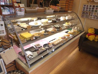 プティコション 府中町のケーキ屋さん 小さな松のカフェ