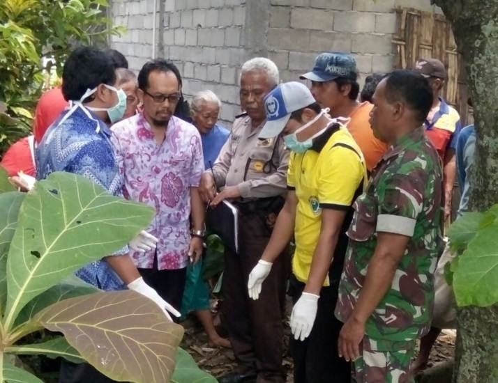 bayi di buang diselokan Sine, kini ibu kandungnya ditangkap Polisi