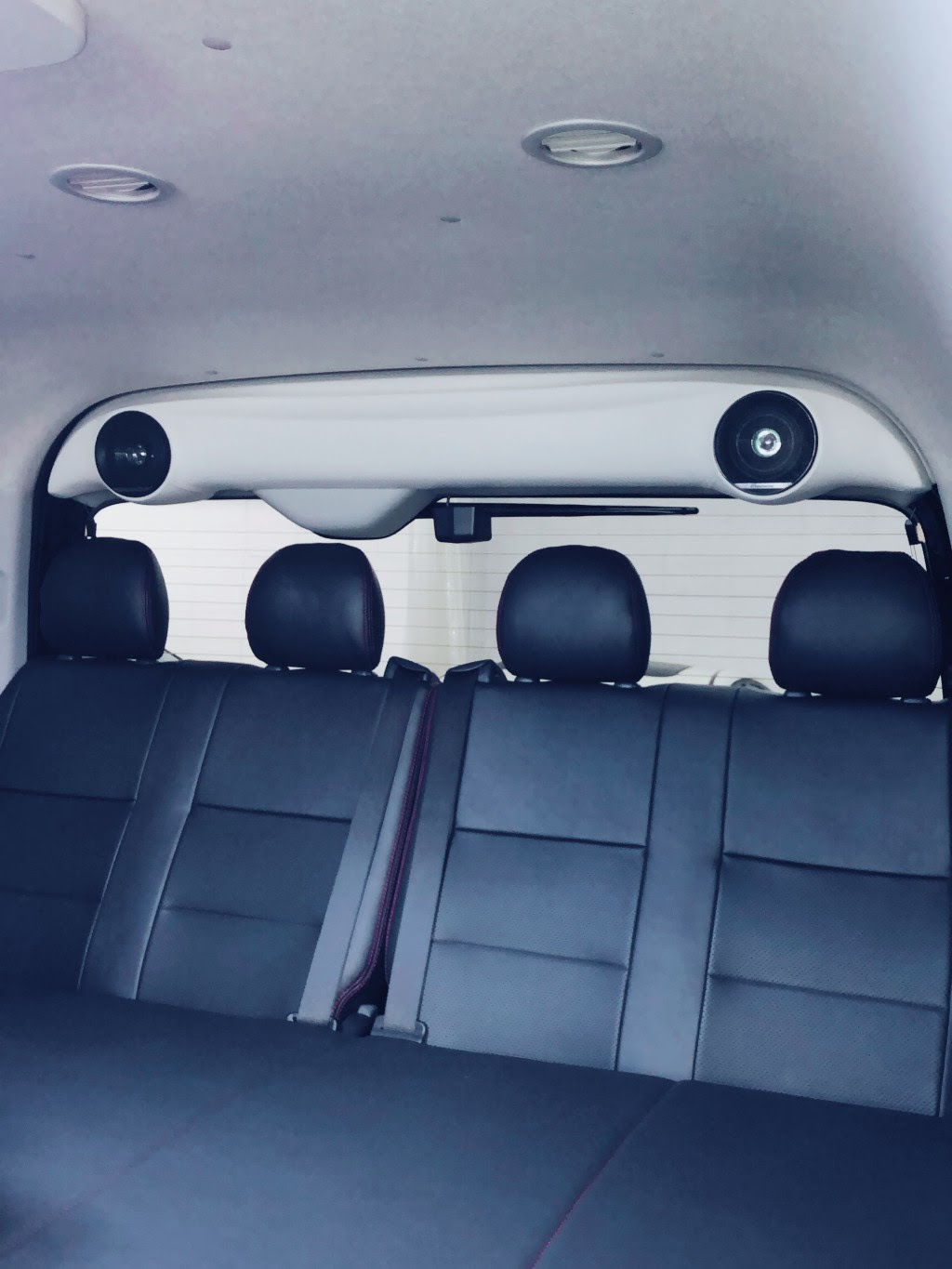 ハイエース リアスピーカー 取付 リベルタ 広島でカーラッピング プロテクションフィルム カーコーティング施工店