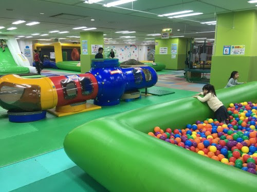 こども大満足 大阪南港にある室内遊園地 Atcあそびマーレ が室内なのにスゴイ規模だった イベントやikeaついでにぜひ行くべき 滋賀のママがイベント 育児 遊び 学びを発信 シガマンマ ピースマム