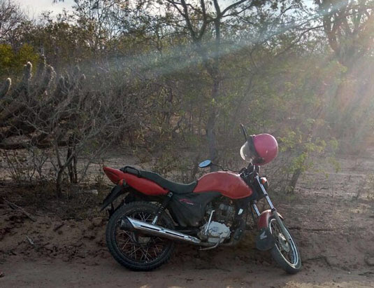 Acidente aconteceu na tarde deste sábado, próximo a Queimadas | Foto: Notícias de Santaluz