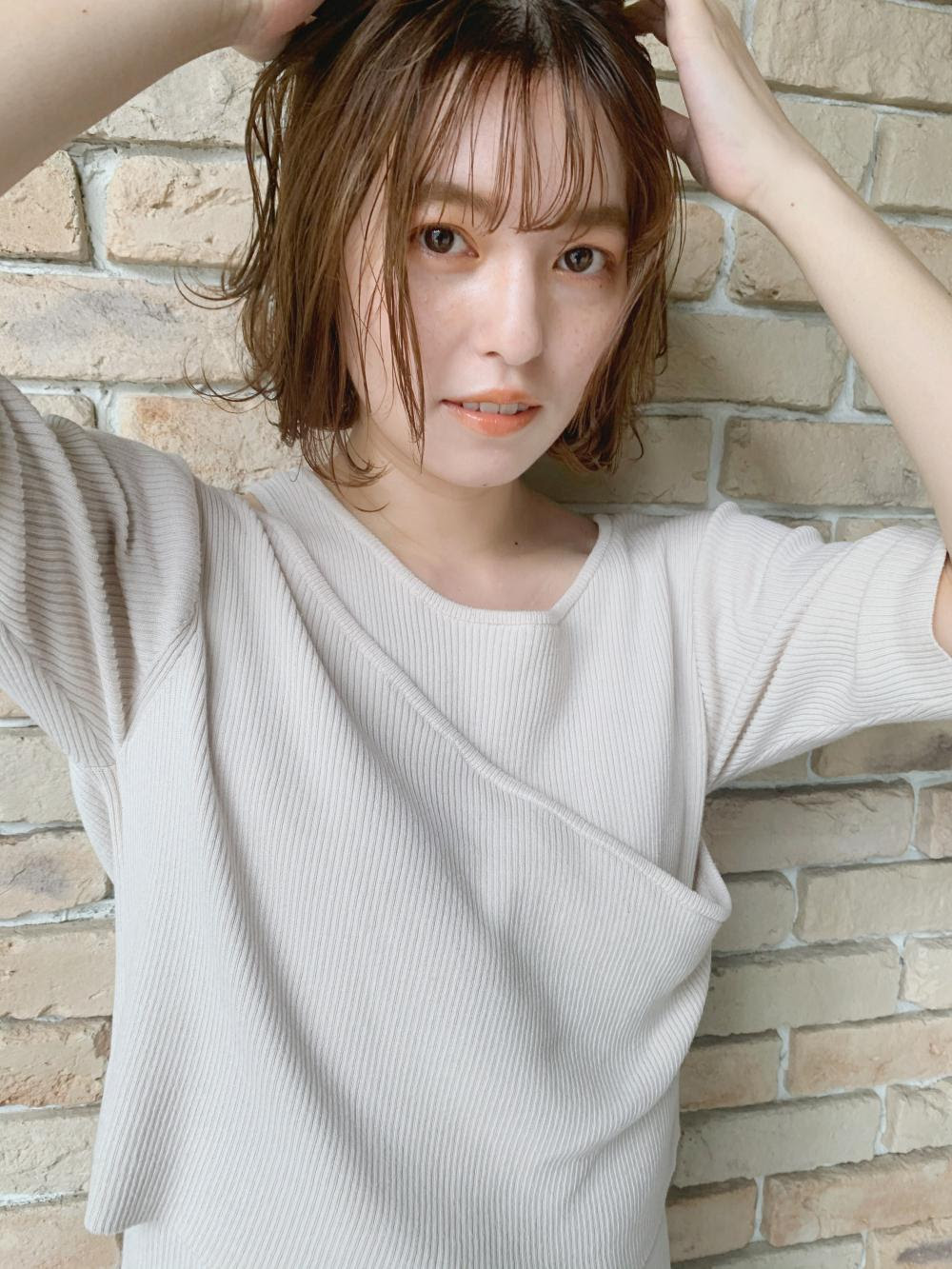おしゃれ度 濡れ感が可愛い ゆるふわボブ 古本 Acqua