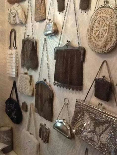 acheter sac vintage doccasion purse display vintage