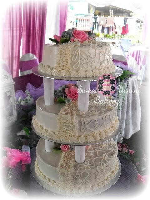 wed cake fiza