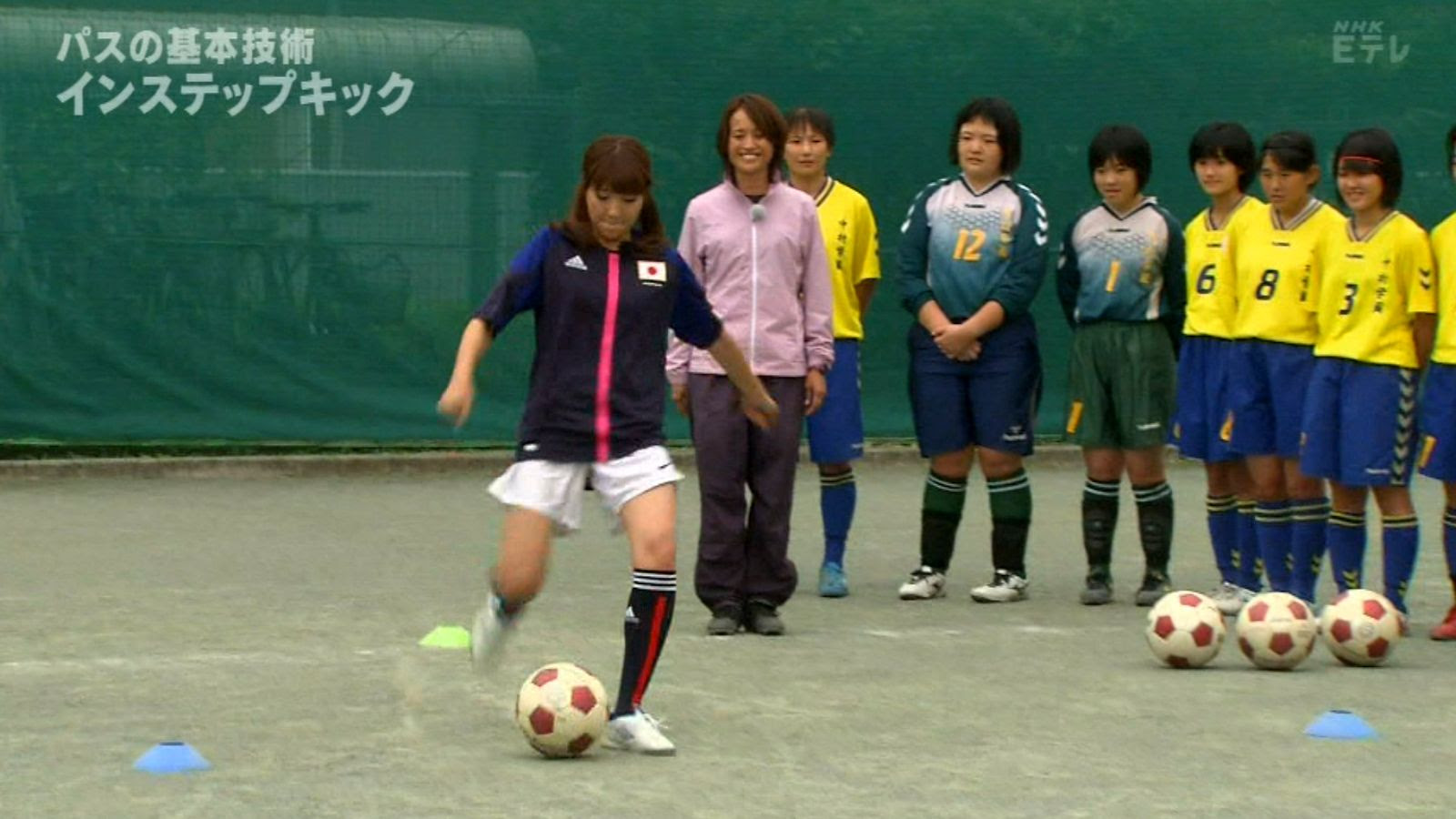 斬新な髪型の女子サッカー部員が発見される サッカーまとめ