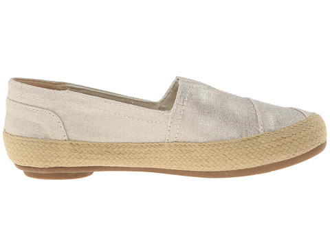 Nine West Gilboy - 6pm