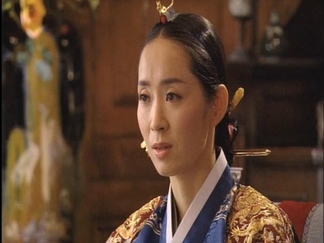 宮 を見て 髪型