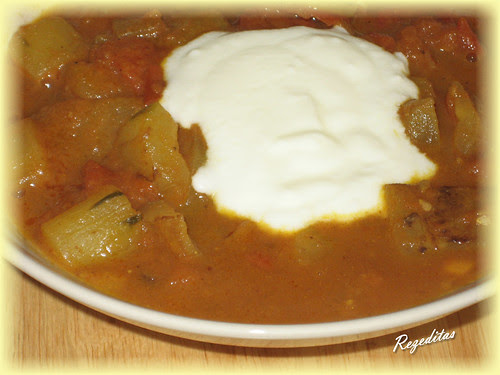 CURRY DE PEPINOS