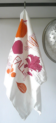 Fall tea towel hanging