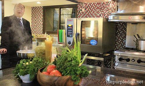Demo Kitchen