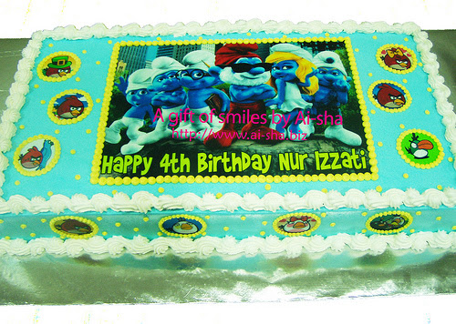 Birthday Cake Edible Image Smurfs and Angry Birds