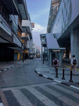 Explore Jakarta’s Rich Street Photography Scene