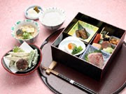 琵琶湖ホテルが江姫にちなんだ「お江膳」－県内の食材ふんだんに