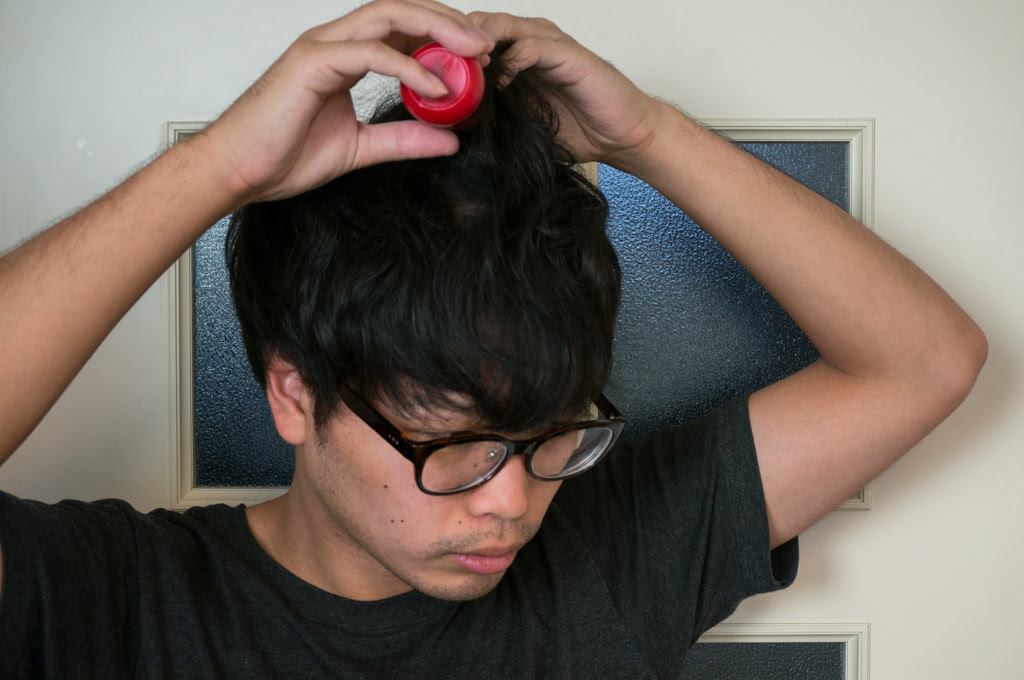 パウダーワックス オージス ダストイット がもう手放せない 粉を髪に直接振りかけるヘアワックスがすごい むーろぐ