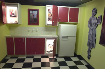50s kitchen inspiration | tickle me vintage