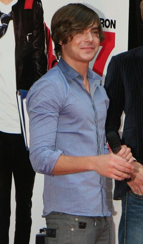zac efron 17 again clothes. Zac+efron+17+again