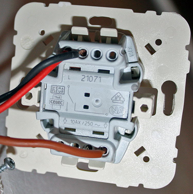Brancher interrupteur vmc 2 vitesse – Capteur photoélectrique