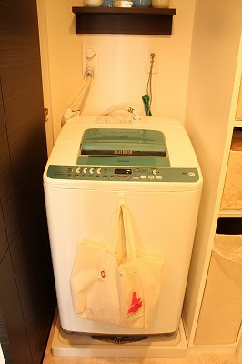 我が家の狭い洗面所 タオルと脱衣の収納 あ み ろ っ く