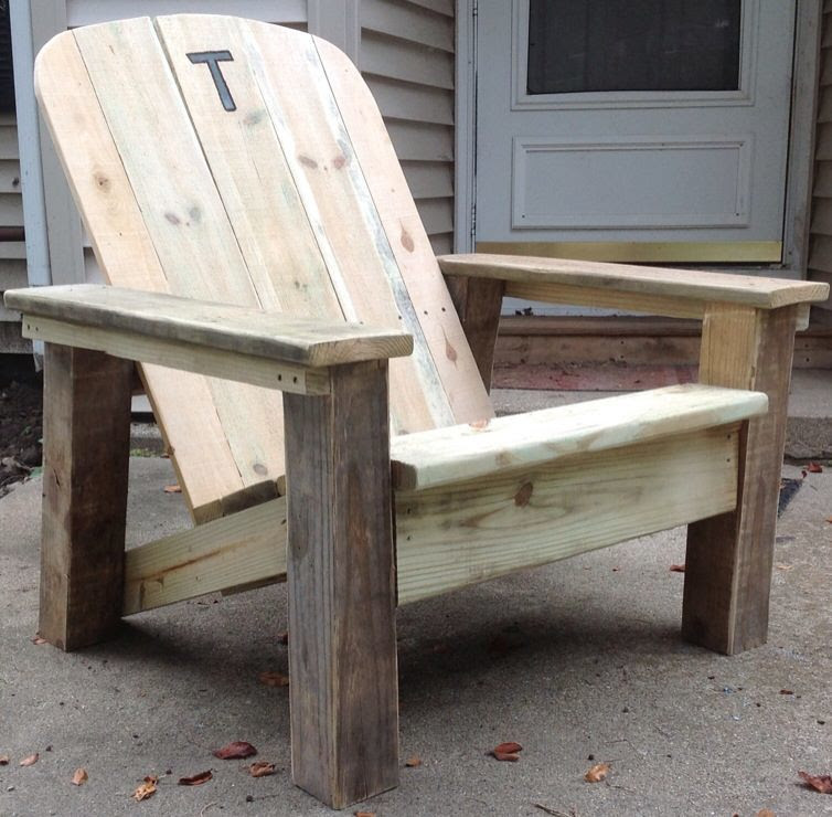 Ana White | Reclaimed lumber Adirondack chair - DIY Projects