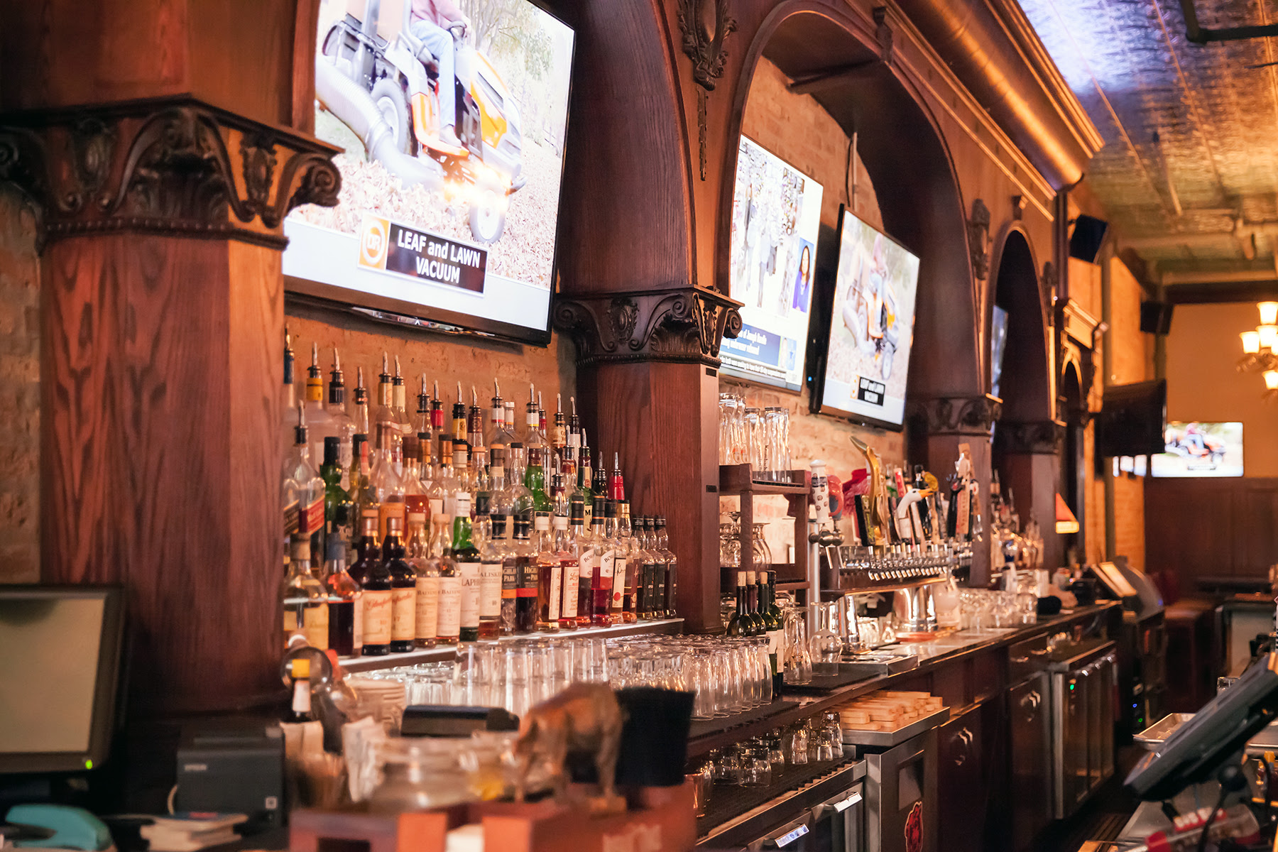 Custom Commercial Bar Designers Bar Builders Chicago Chicago