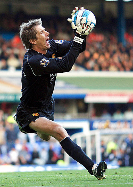Edwin van der Sar in Action
