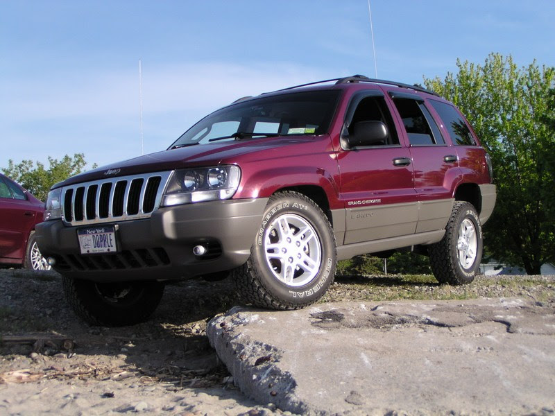 Doppleganger's 2002 Jeep Grand Cherokee. Mean and hungry machine.