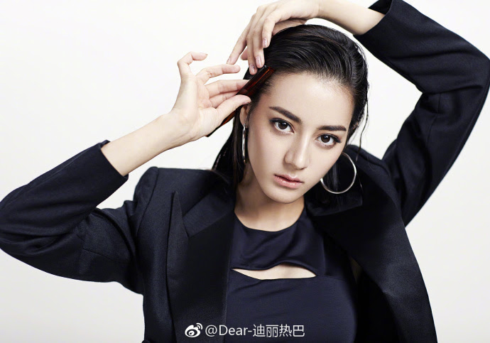 女優たちのスーツ姿 魅惑的なカッコイイ女性 新華網日本語