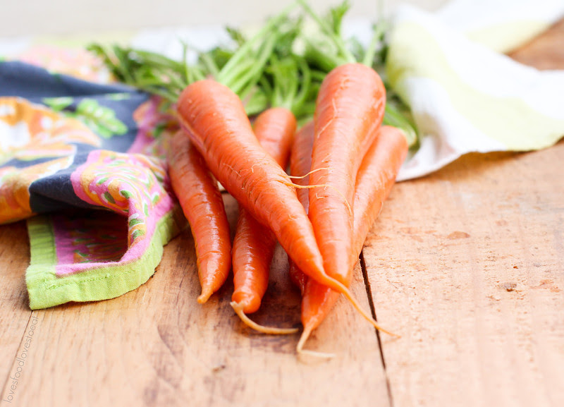 Carrot Cake Smoothies// Loves Food, Loves to Eat