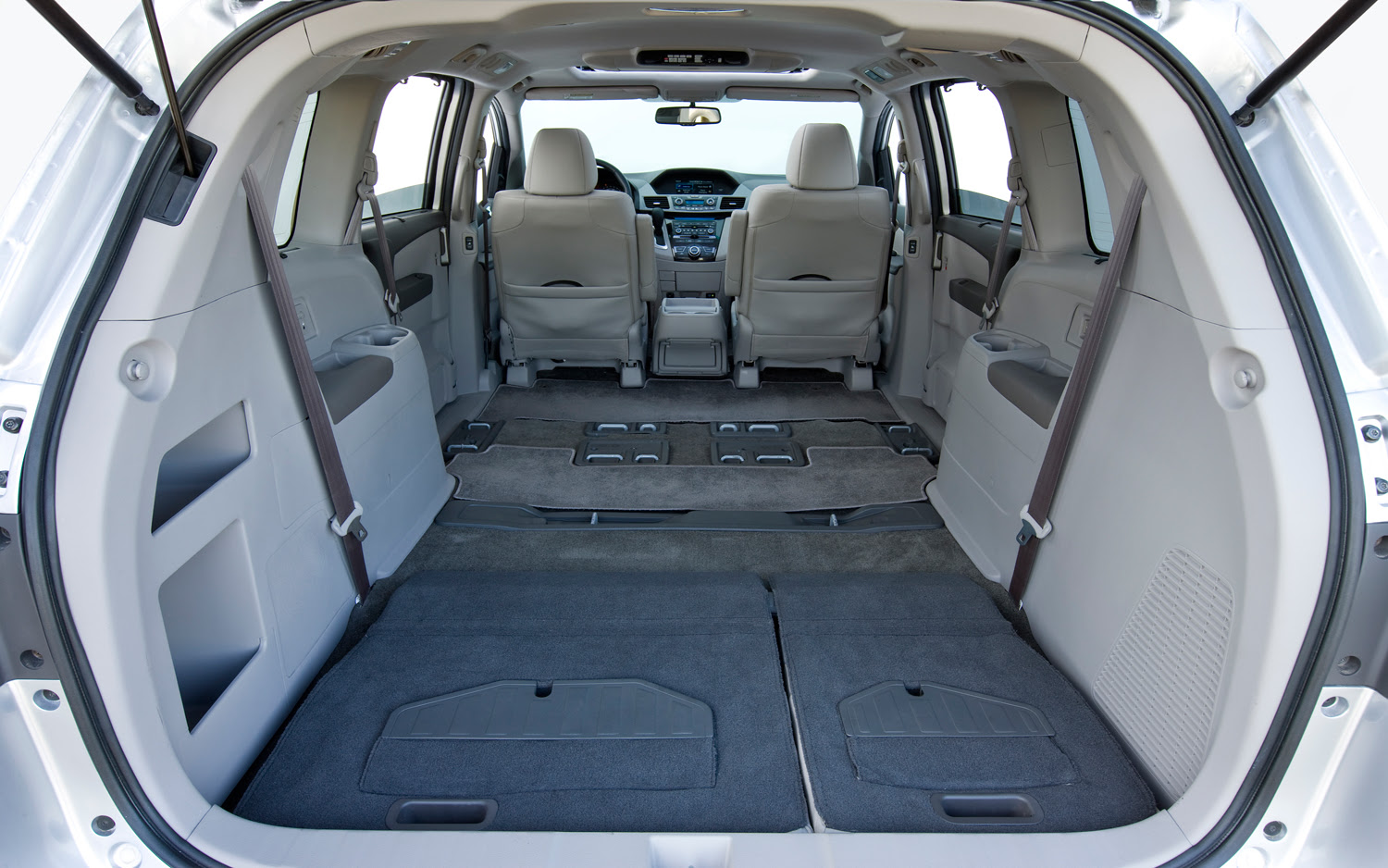 2012-Honda-Odyssey-rear-seats-down-2