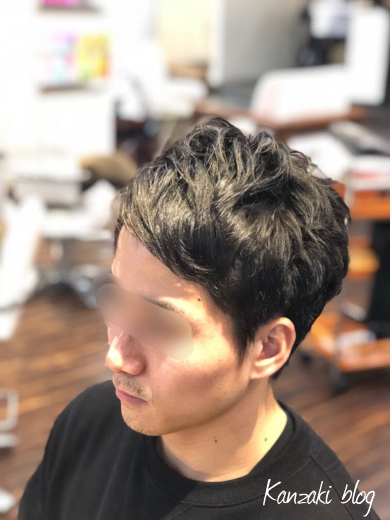 メンズ縮毛矯正の質問 前髪はこんなに自然に曲がるのですか 本物の天然100 へナのハナヘナで 5歳のツヤ髪を 髪と頭皮を傷めない白髪染め 髪が多い くせ毛の悩みも解消する美容室arche 神戸 大阪