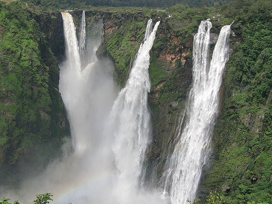 Iruppu Falls